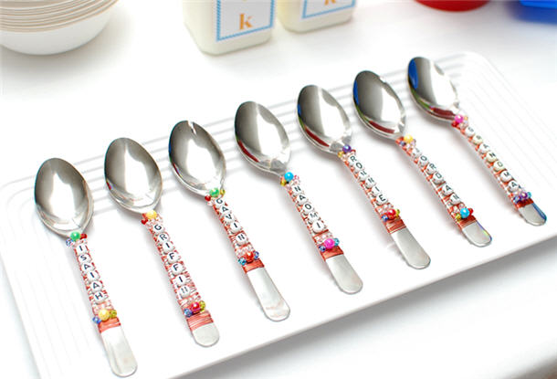 cereal-back-to-school-breakfast-party-spoons