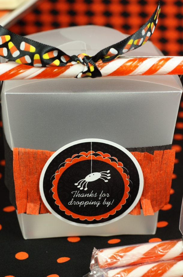 the-celebration-shoppe-candy-corn-collection_favorboxtagonly