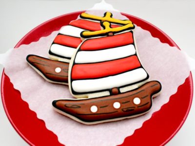 Diy pirate ship cookie