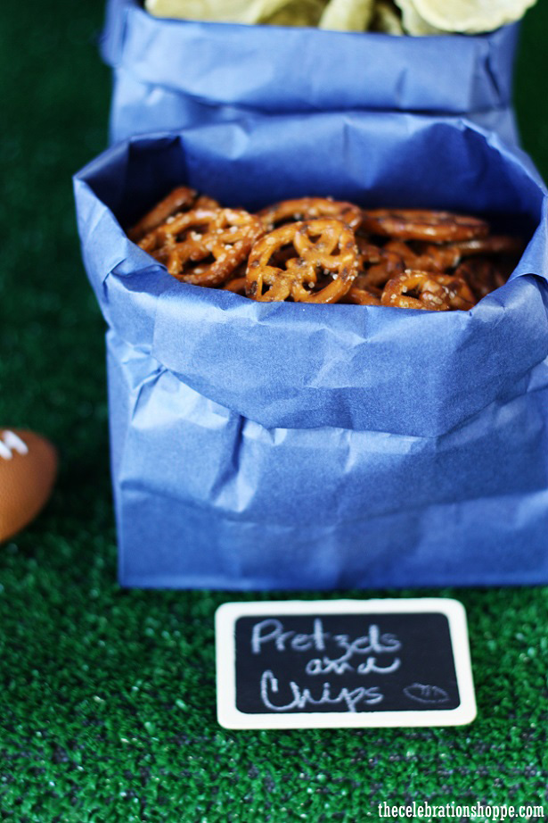 5 0655 pretzel footballs