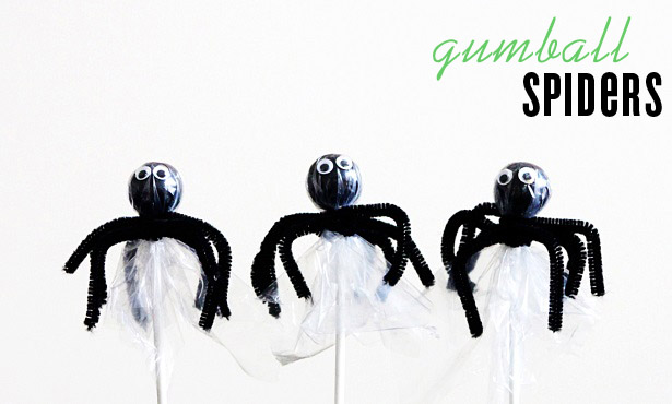 Gumball Spider Halloween Favors | Mirabelle Creations for TheCelebrationShoppe.com