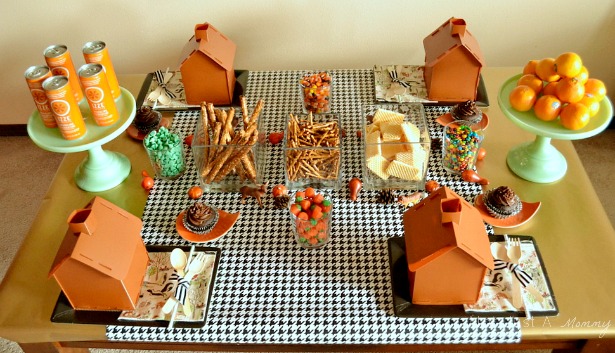 Mod Thanksgiving Kids Table | Not Just A Mommy via TheCelebrationShoppe.com