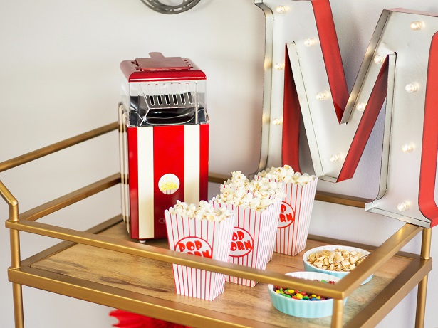 Vintage Style Popcorn Maker