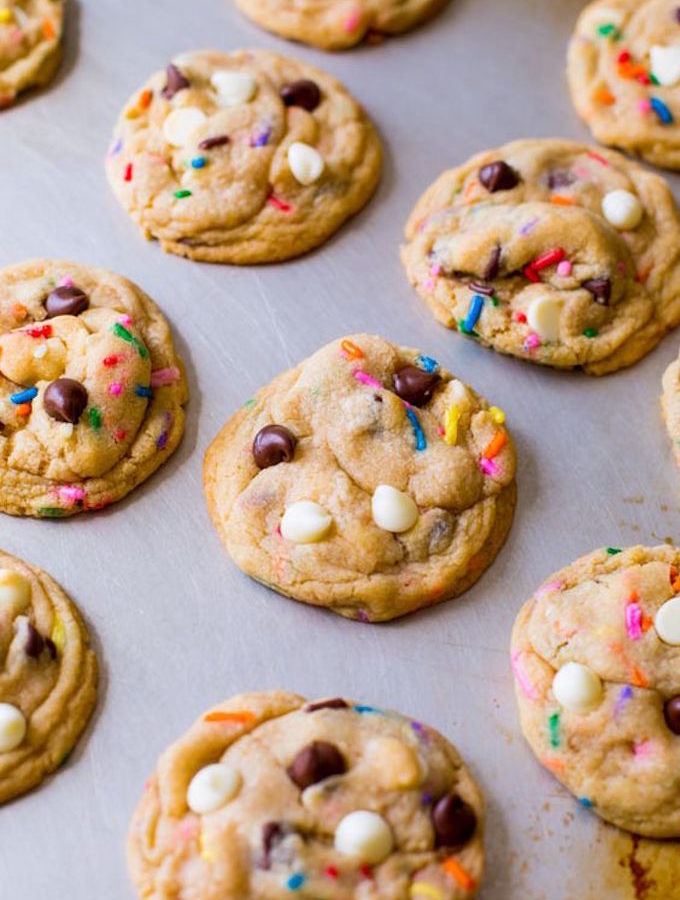25 Best Chocolate Chip Cookie Recipes