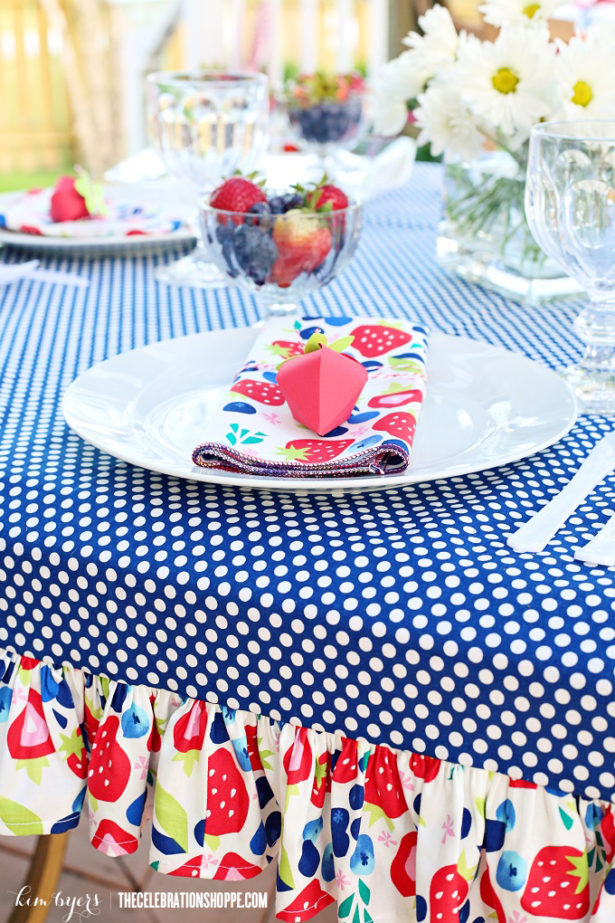 How To Sew A Ruffle Tablecloth Kim Byers