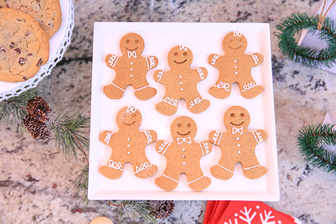 3 soft gingerbread cookies kim byers 0294