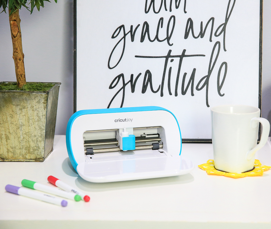 Cricut Joy Card Mat - What Is It & How To Use It - Kim Byers